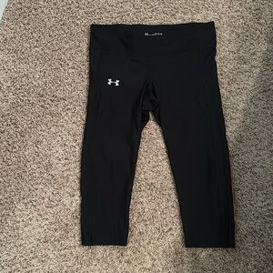 Under Armour Black and Orange Cropped Leggings Size XL